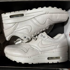 Women’s Air max 1